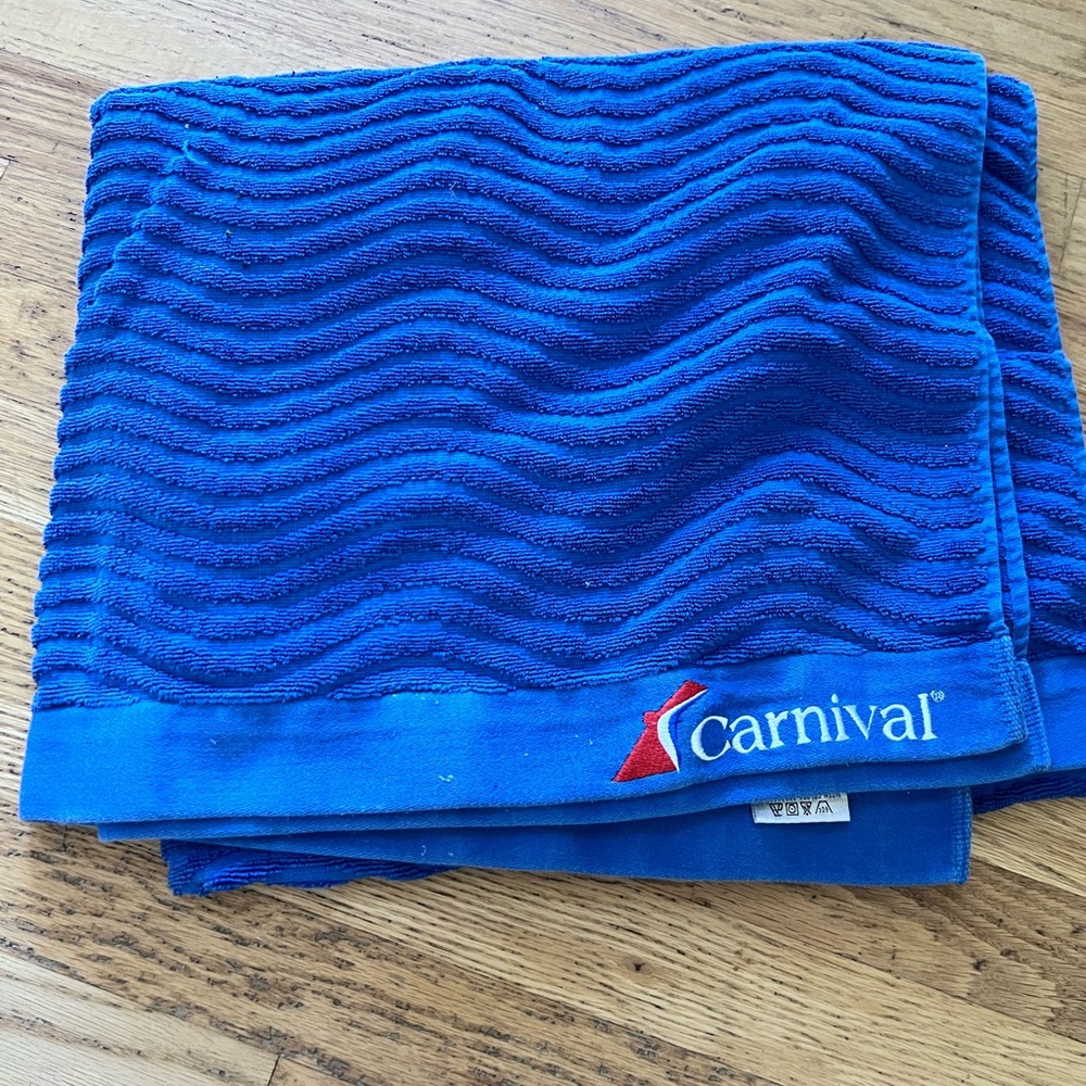 Carnival Heavy 100% Cotton 34"x60" Blue Wave Swim Coverup Towel BEACH CRUISE GUC
